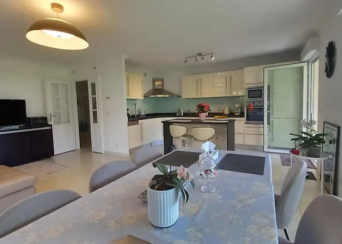 Juan Flore Αντίμπ