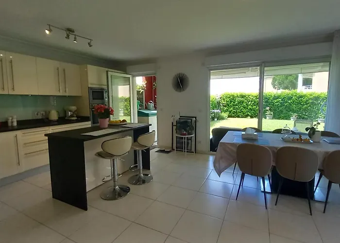 Διαμέρισμα Juan Flore *